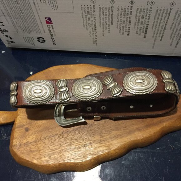 VINTAGE BRASS LEATHER BELTS SIZE L - Picture 2 of 8